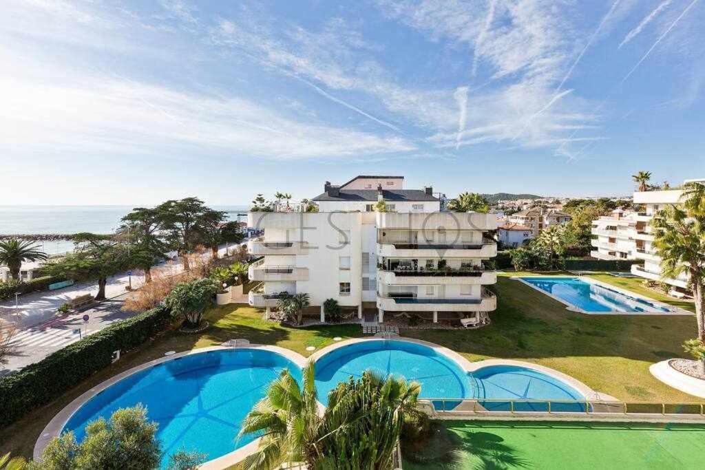 Apartament Sitges Arena Dos Piscinas Frente Al Mar Zewnętrze zdjęcie