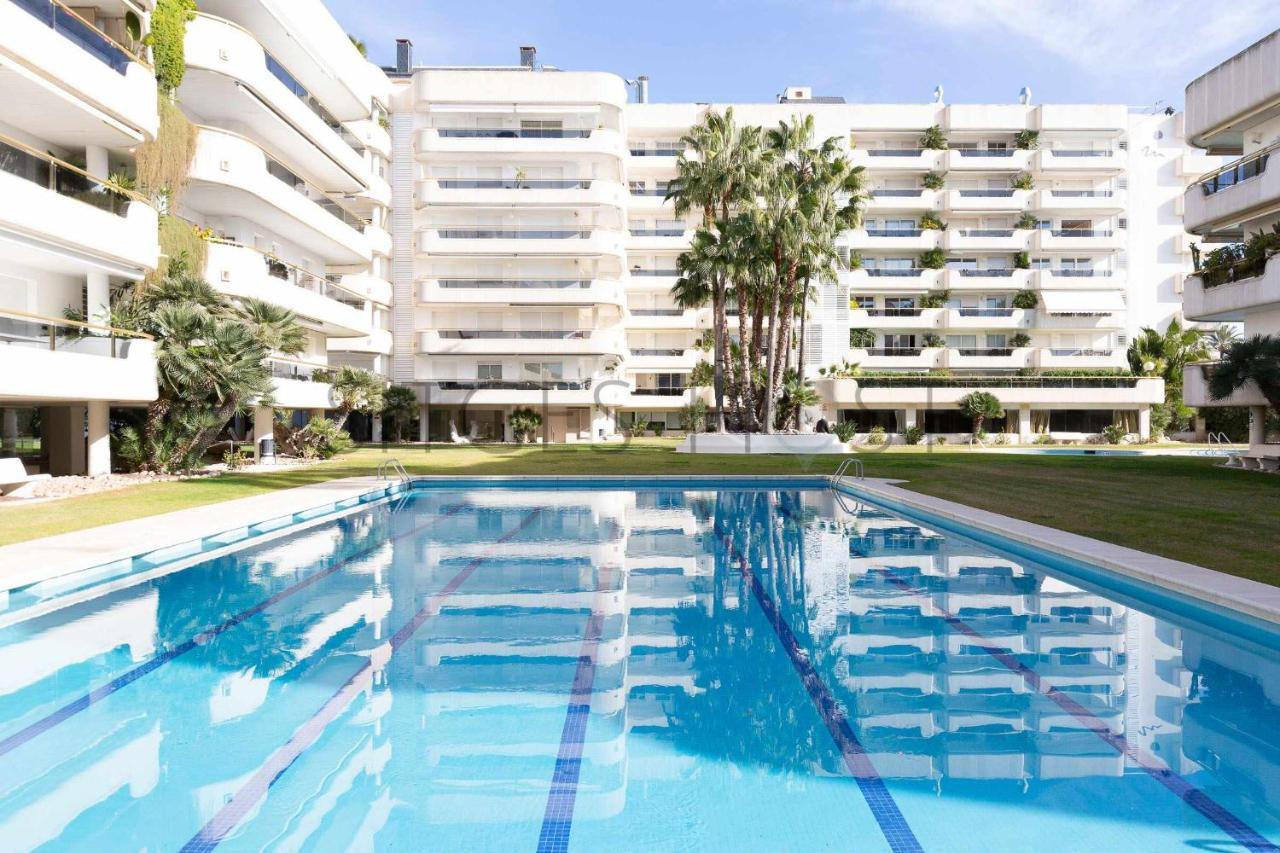 Apartament Sitges Arena Dos Piscinas Frente Al Mar Zewnętrze zdjęcie